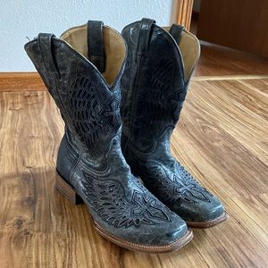 Corral Vintage Cowboy Boots